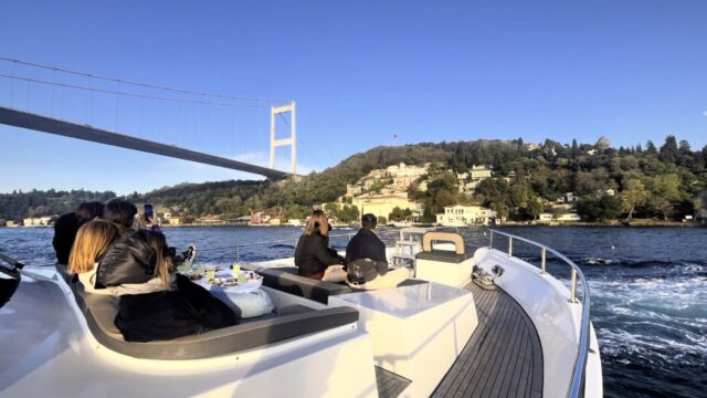 With 20 years of yachting experience and a passion for guest satisfaction, we’re always here on the Bosphorus. ✨