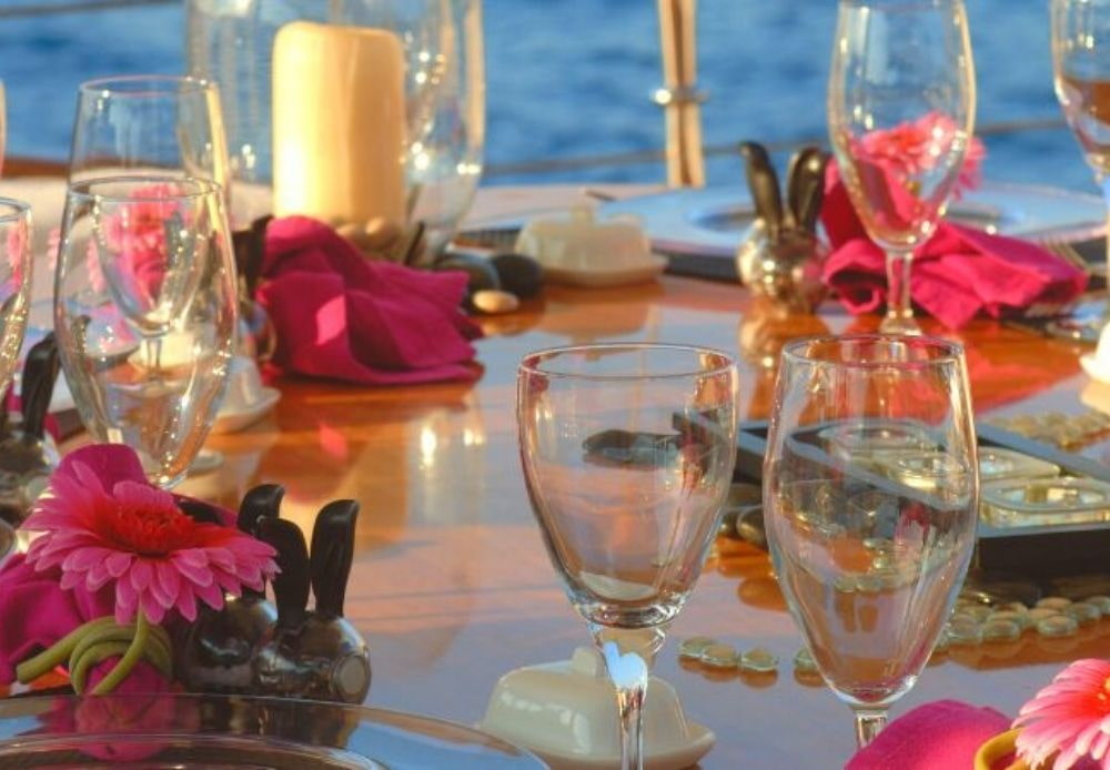 Bosphorus Tour Organisations -Yacht Cruise (13)